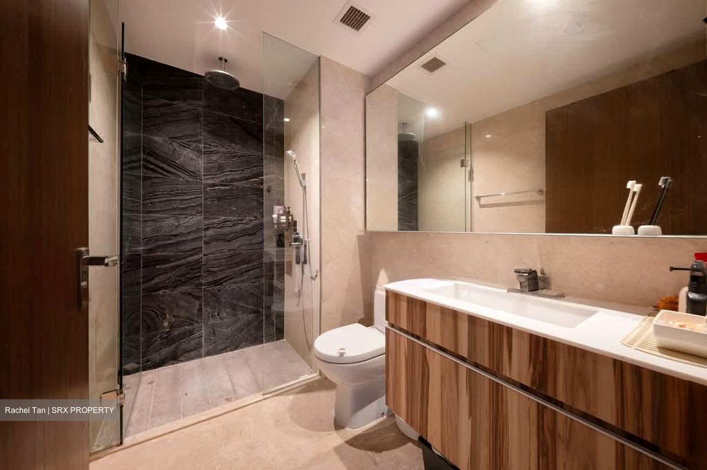 eCO (D16), Condominium #556470661